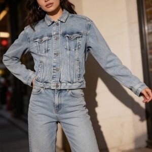 Silver Jeans Co Cropped Denim Jacket Size Small Blue Fitted Stretch Jean Jacket